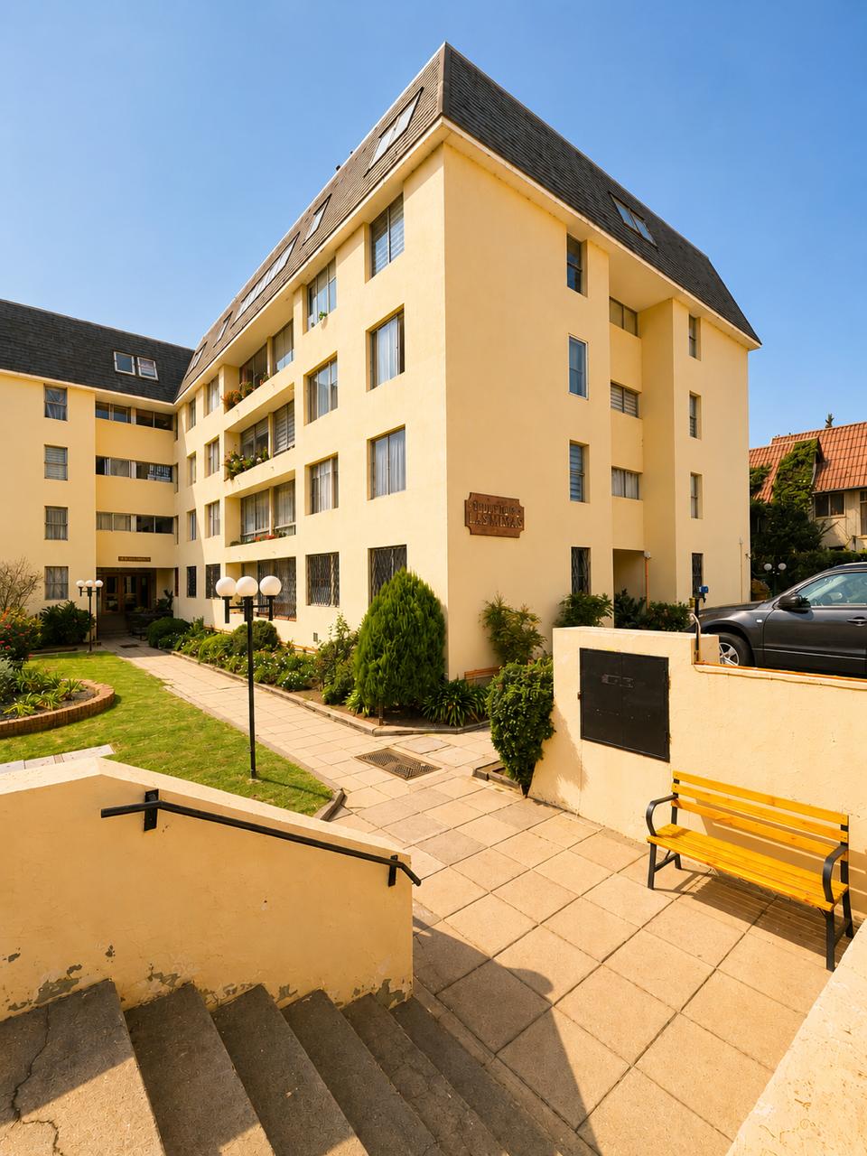 HOUNDPROPIEDADES VENDE DEPARTAMENTO SOLEADO EN ESTACION CHORRILLOS VIÑA DEL MAR
