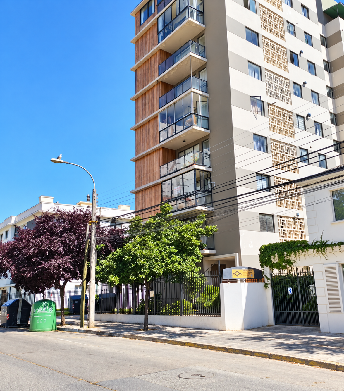 HOUNDPROPIEDADES ARRIENDA CON G.C INCLUIDO DEPARTAMENTO EN EDIFICIO LOS ALAMOS - VIÑA DEL MAR