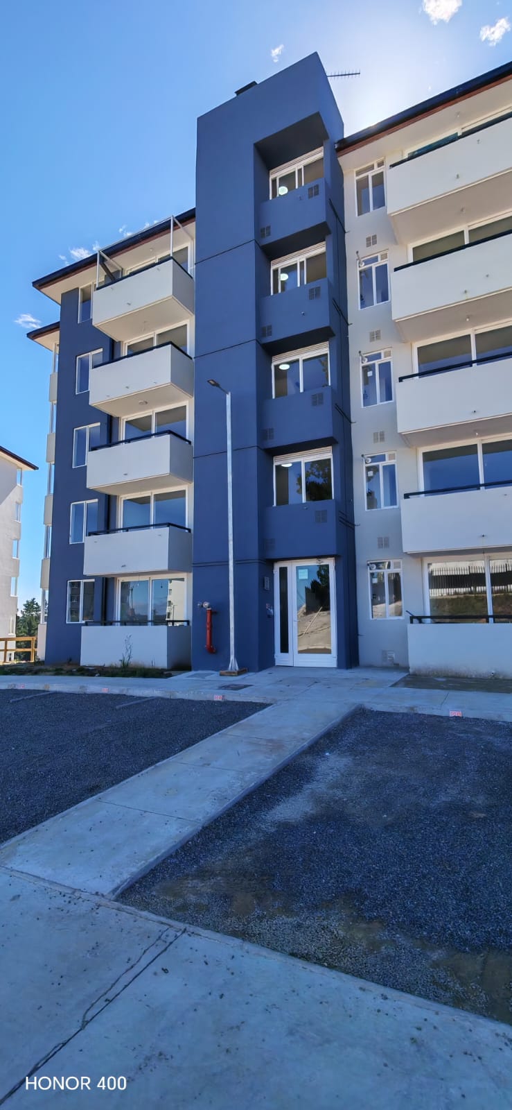 HOUNDPROPIEDADES ARRIENDA DEPARTAMENTO CON G.C INCLUIDOS EN CONDOMINIO ALTURAS DE CURAUMA