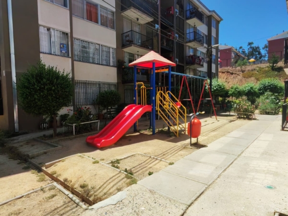 b8f9b372 bda2 4503 a01c 70599eb9e088